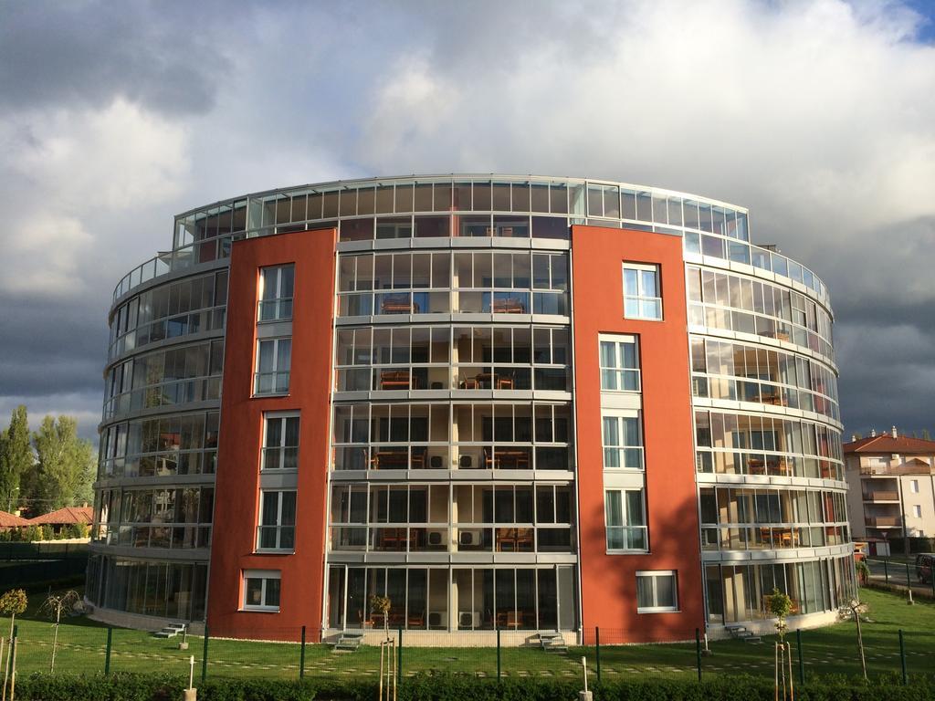 Luxury Hotel Siófok Esterno foto